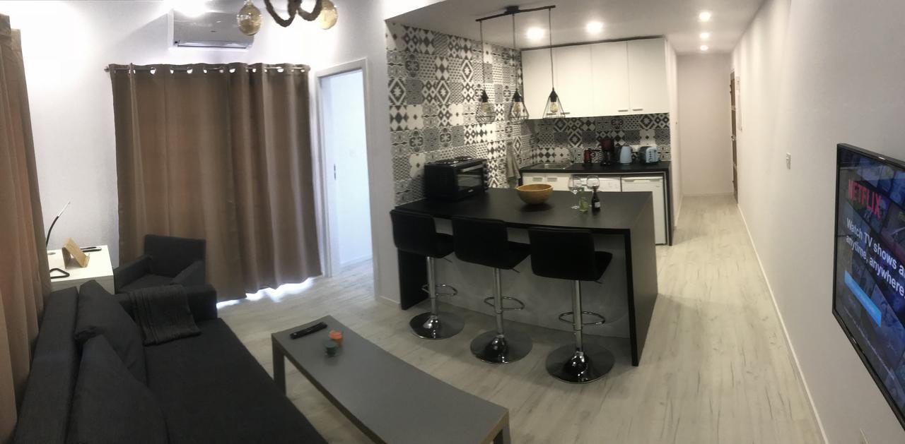 Levart Apartments 파포스 외부 사진