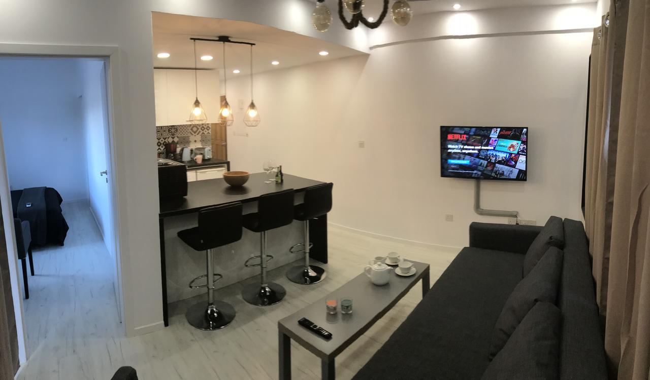 Levart Apartments 파포스 외부 사진
